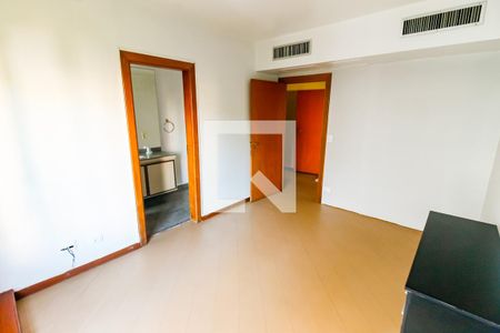 Apartamento à venda com 320m², 6 quartos e 5 vagas Apartamento à venda com 320m², 6 quartos e 5 vagasSuíte 2