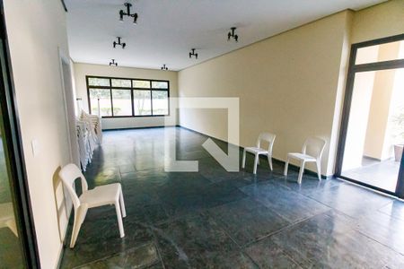 Apartamento à venda com 320m², 6 quartos e 5 vagas Apartamento à venda com 320m², 6 quartos e 5 vagasÁrea comum - Salão de festas