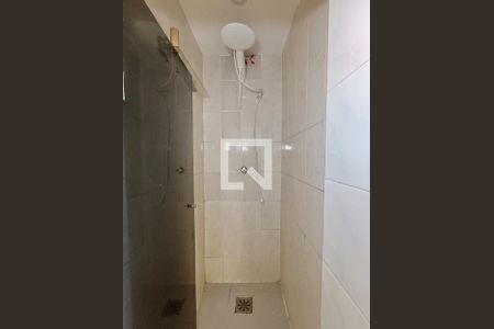 Apartamento à venda com 120m², 3 quartos e sem vaga Apartamento à venda com 120m², 3 quartos e sem vagaSuíte banheiro