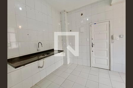 Apartamento à venda com 120m², 3 quartos e sem vaga Apartamento à venda com 120m², 3 quartos e sem vagaCopa / Cozinha