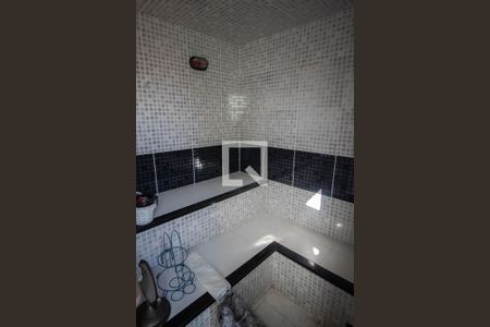 Casa à venda com 180m², 3 quartos e 2 vagas Casa à venda com 180m², 3 quartos e 2 vagasSaúna