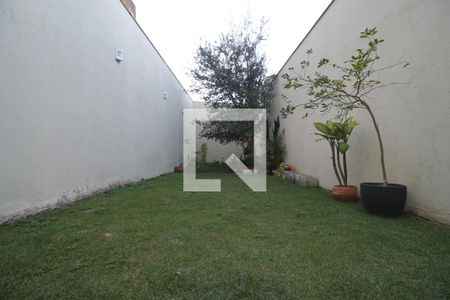 Casa à venda com 200m², 4 quartos e 2 vagasQuintal e Jardim