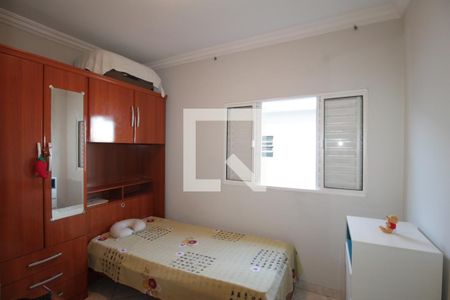 Casa à venda com 200m², 4 quartos e 2 vagasQuarto 3   