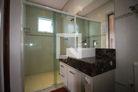 Casa à venda com 400m², 3 quartos e 4 vagasBanheiro