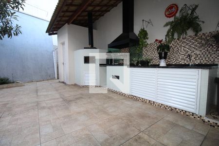 Casa à venda com 400m², 3 quartos e 4 vagasÁrea comum