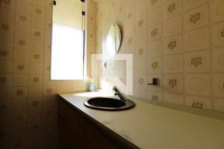 Casa para alugar com 320m², 4 quartos e 5 vagasBanheiro Suite 3