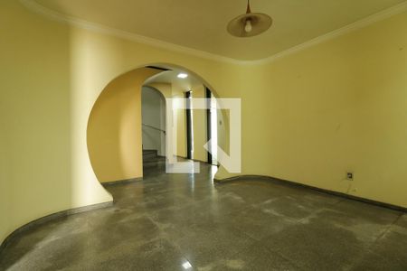 Casa para alugar com 320m², 4 quartos e 5 vagasSala de Jantar