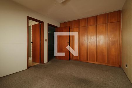 Casa para alugar com 320m², 4 quartos e 5 vagasSuite 2