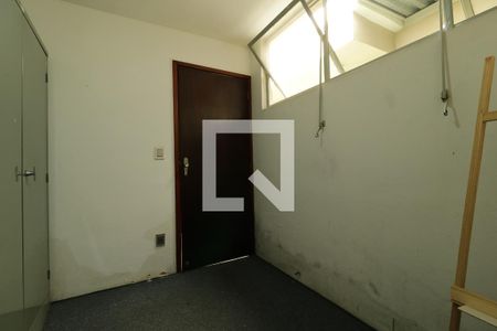 Casa para alugar com 320m², 4 quartos e 5 vagasDepósito