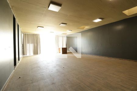 Casa para alugar com 320m², 4 quartos e 5 vagasGaragem