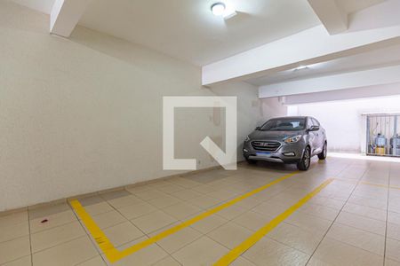 Apartamento à venda com 167m², 3 quartos e 2 vagas Apartamento à venda com 167m², 3 quartos e 2 vagasÁrea comum - Garagem (Vagas)