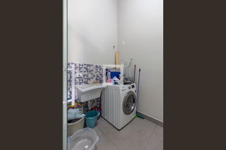 Apartamento à venda com 167m², 3 quartos e 2 vagas Apartamento à venda com 167m², 3 quartos e 2 vagasÁrea de Serviço - Cobertura