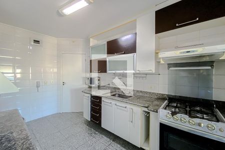 Apartamento à venda com 104m², 3 quartos e 2 vagasCozinha