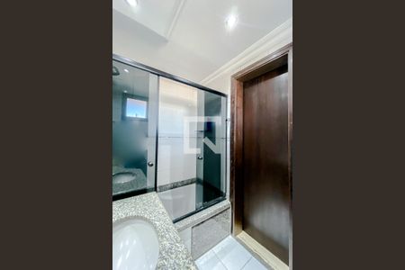 Apartamento à venda com 104m², 3 quartos e 2 vagasBanheiro da Suíte