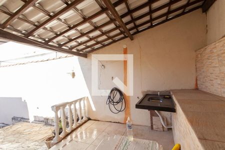 Casa à venda com 170m², 3 quartos e 2 vagas Casa à venda com 170m², 3 quartos e 2 vagasEspaço Gourmet