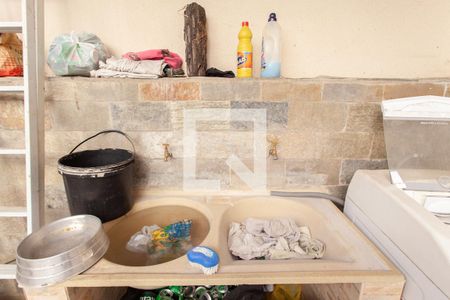 Casa à venda com 170m², 3 quartos e 2 vagas Casa à venda com 170m², 3 quartos e 2 vagasÁrea de Serviço