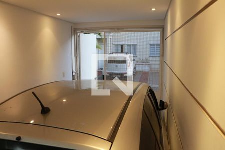 Casa de condomínio à venda com 110m², 3 quartos e 2 vagasGaragem