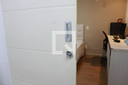 Casa de condomínio à venda com 110m², 3 quartos e 2 vagasBanheiro da Suíte 2