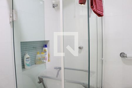 Casa de condomínio à venda com 110m², 3 quartos e 2 vagasBanheiro da Suíte 2