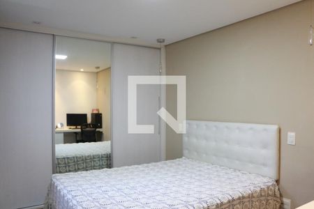 Casa de condomínio à venda com 110m², 3 quartos e 2 vagasQuarto 2 - Suíte