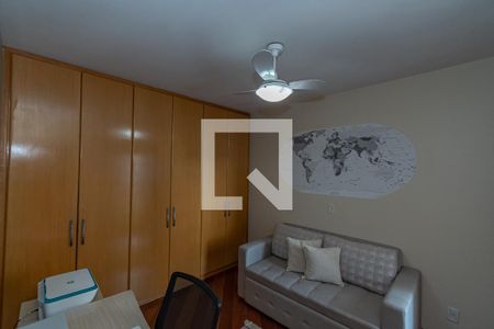 Apartamento à venda com 200m², 3 quartos e 3 vagas Apartamento à venda com 200m², 3 quartos e 3 vagasQuarto 1