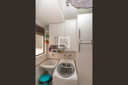 Apartamento à venda com 200m², 3 quartos e 3 vagas Apartamento à venda com 200m², 3 quartos e 3 vagasÁrea de Serviço