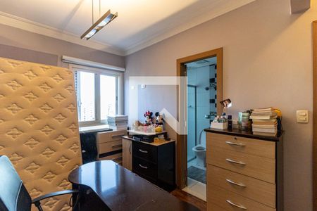 Apartamento à venda com 102m², 2 quartos e 1 vagaSuíte