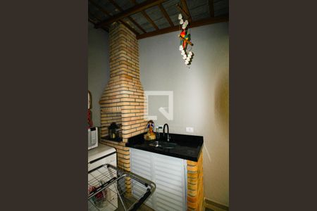 Casa à venda com 125m², 3 quartos e 2 vagas Casa à venda com 125m², 3 quartos e 2 vagasChurrasqueira