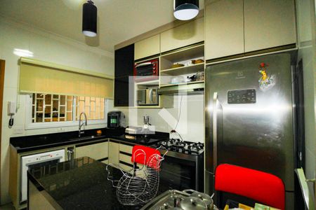 Casa à venda com 125m², 3 quartos e 2 vagas Casa à venda com 125m², 3 quartos e 2 vagascozinha