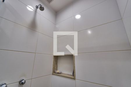 Apartamento à venda com 120m², 3 quartos e 1 vaga Apartamento à venda com 120m², 3 quartos e 1 vagaBanheiro Social