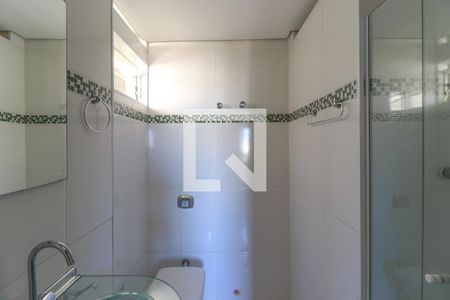 Apartamento à venda com 115m², 3 quartos e 2 vagas Apartamento à venda com 115m², 3 quartos e 2 vagasBanheiro da Suíte