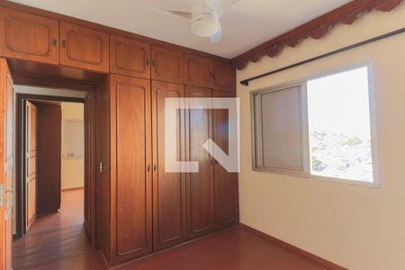 Apartamento à venda com 115m², 3 quartos e 2 vagas Apartamento à venda com 115m², 3 quartos e 2 vagasSuíte