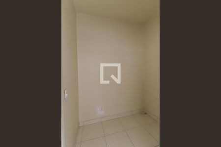 Apartamento à venda com 115m², 3 quartos e 2 vagas Apartamento à venda com 115m², 3 quartos e 2 vagasQuarto de Serviço