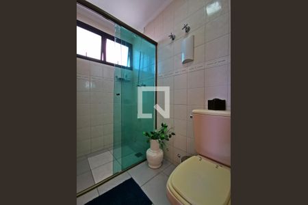 Apartamento à venda com 96m², 3 quartos e 1 vaga Apartamento à venda com 96m², 3 quartos e 1 vagaBanheiro