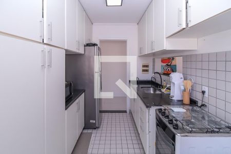 Apartamento à venda com 75m², 3 quartos e 2 vagas Apartamento à venda com 75m², 3 quartos e 2 vagasCozinha