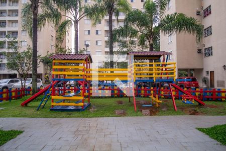 Apartamento à venda com 75m², 3 quartos e 2 vagasÁrea comum - Playground