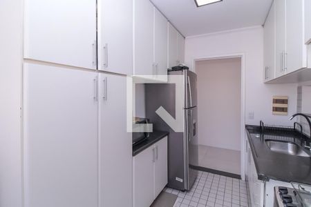 Apartamento à venda com 75m², 3 quartos e 2 vagas Apartamento à venda com 75m², 3 quartos e 2 vagasCozinha