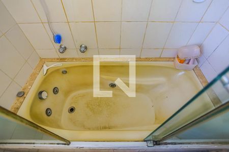 Apartamento à venda com 147m², 3 quartos e 2 vagas Apartamento à venda com 147m², 3 quartos e 2 vagasSuíte - Banheiro