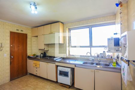 Apartamento à venda com 147m², 3 quartos e 2 vagas Apartamento à venda com 147m², 3 quartos e 2 vagasCozinha