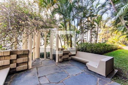 Apartamento à venda com 147m², 3 quartos e 2 vagas Apartamento à venda com 147m², 3 quartos e 2 vagasÁrea Comum