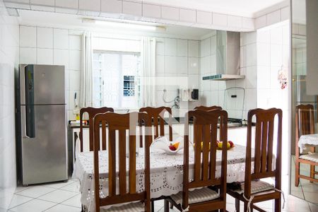 Casa à venda com 217m², 5 quartos e 5 vagasCozinha Casa 1