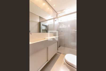 Apartamento à venda com 180m², 3 quartos e 2 vagasBanheiro Social