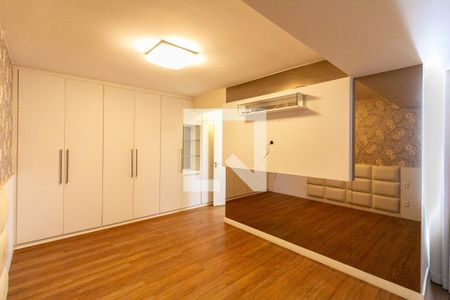 Apartamento à venda com 180m², 3 quartos e 2 vagasQuarto Suíte