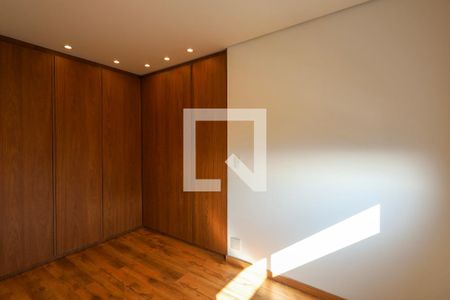 Apartamento à venda com 88m², 2 quartos e 2 vagasSuíte 2