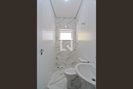 Casa à venda com 230m², 4 quartos e 2 vagas Casa à venda com 230m², 4 quartos e 2 vagasCasa 2 - banheiro 1
