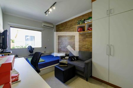 Casa de condomínio à venda com 315m², 4 quartos e 2 vagas Casa de condomínio à venda com 315m², 4 quartos e 2 vagasQuarto 1