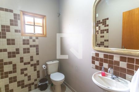 Casa à venda com 120m², 2 quartos e 2 vagas Casa à venda com 120m², 2 quartos e 2 vagasBanheiro social