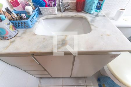 Casa à venda com 120m², 2 quartos e 2 vagas Casa à venda com 120m², 2 quartos e 2 vagasBanheiro suíte 1