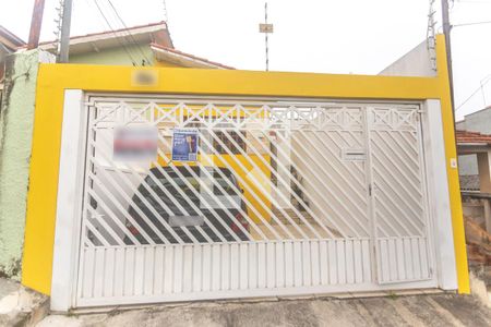 Casa à venda com 120m², 2 quartos e 2 vagas Casa à venda com 120m², 2 quartos e 2 vagasFachada