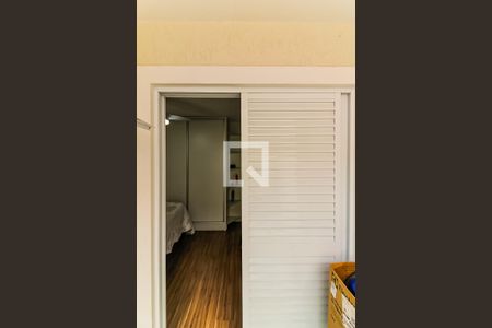 Casa à venda com 180m², 3 quartos e 3 vagas Casa à venda com 180m², 3 quartos e 3 vagasSuíte 2